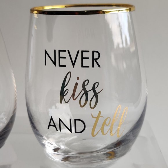 Mikasa Southern Belles Never Kiss and Tell Crystal - Picture 2 of 3